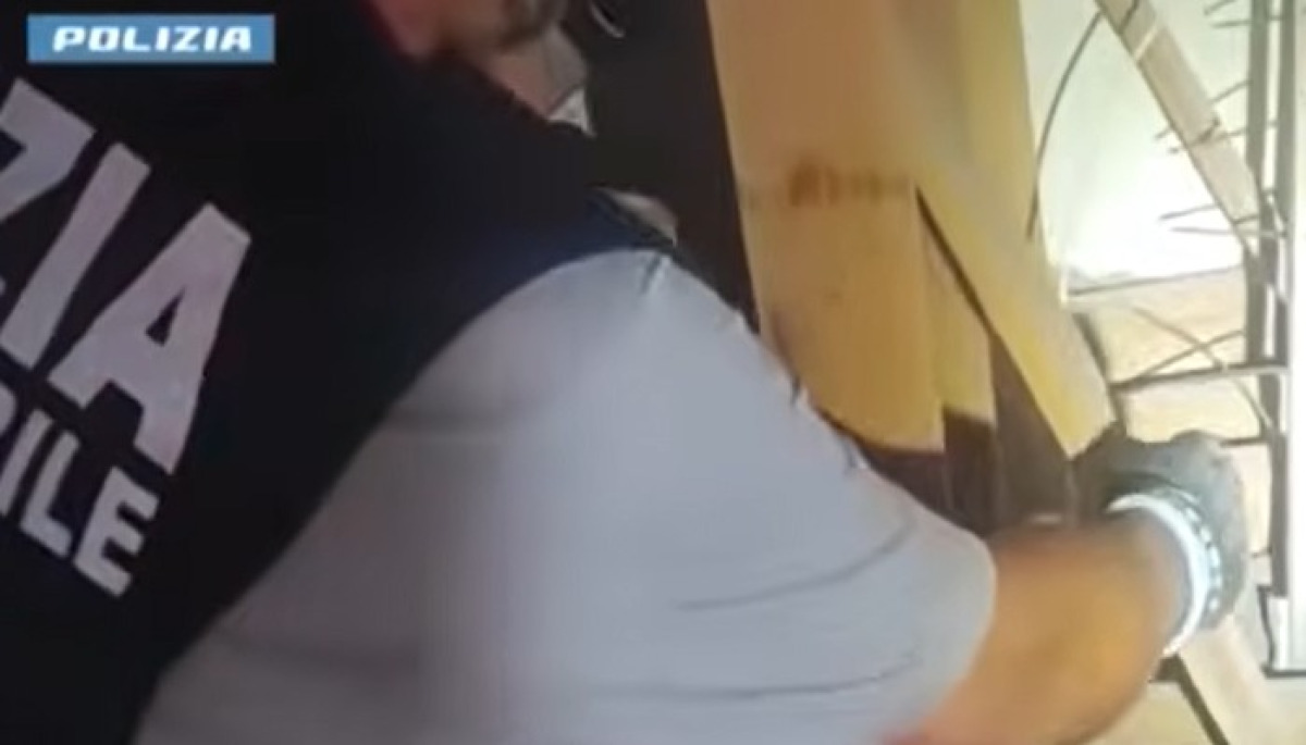 Gli ordigni, la droga e le armi, Nicosia dal gip dopo l'arresto: atti trasmessi alla Dda  - 