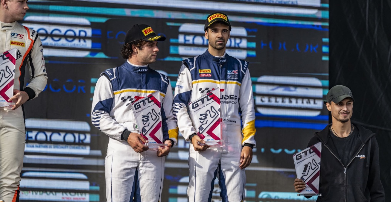 GT4 AM, Damante-Maccari terzi a Valencia e ancora leader: weekend difficile ma podio salva-campionato - 