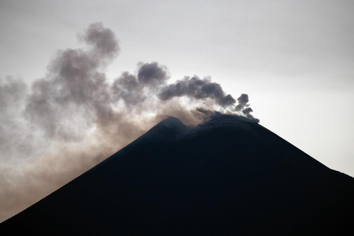 Cenere lavica dell’Etna, a Catania voli in arrivo sospesi sino alle ore 16 - 