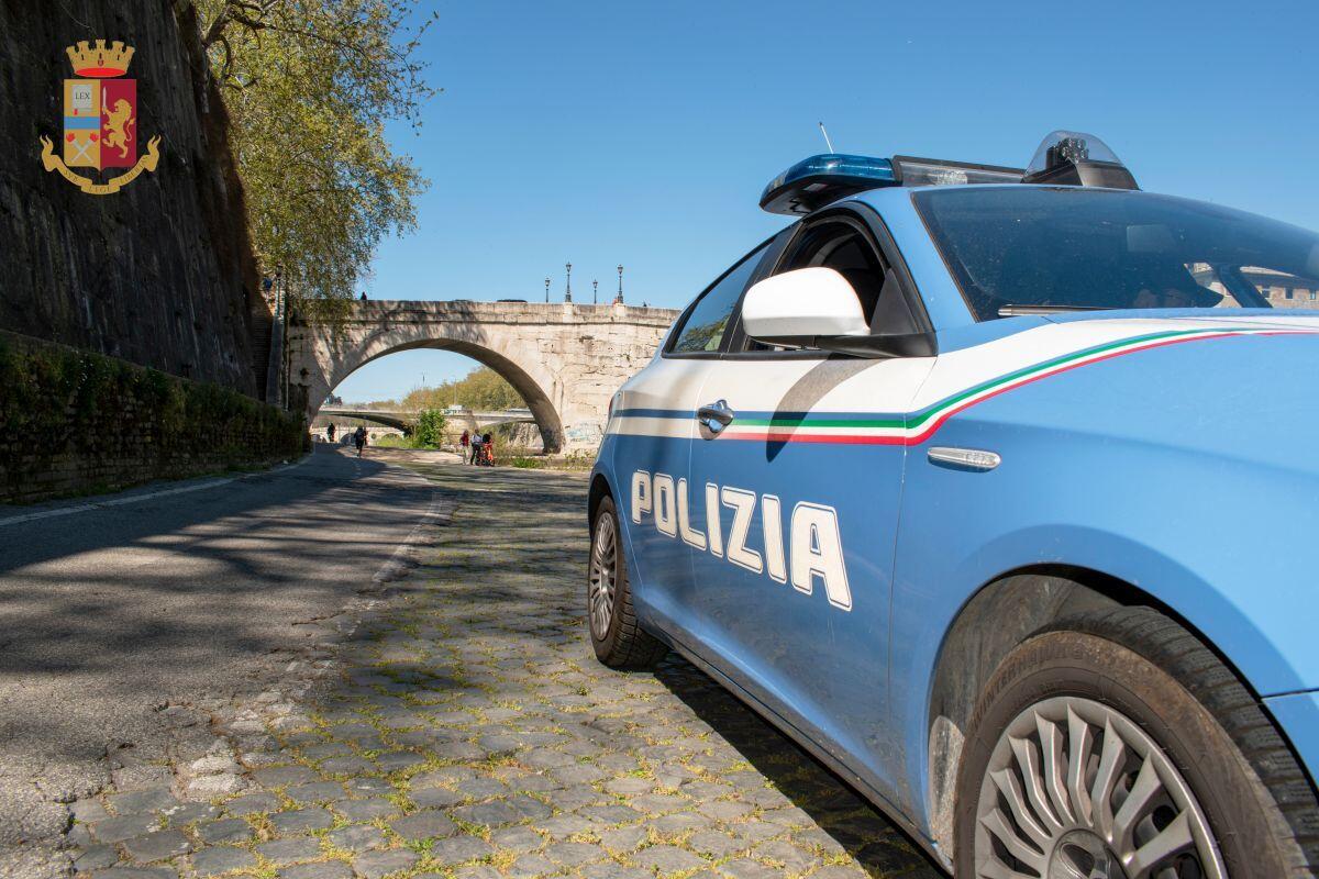 Accoltella ex moglie a Roma e fugge, fermato dopo 7 ore di ricerche - 