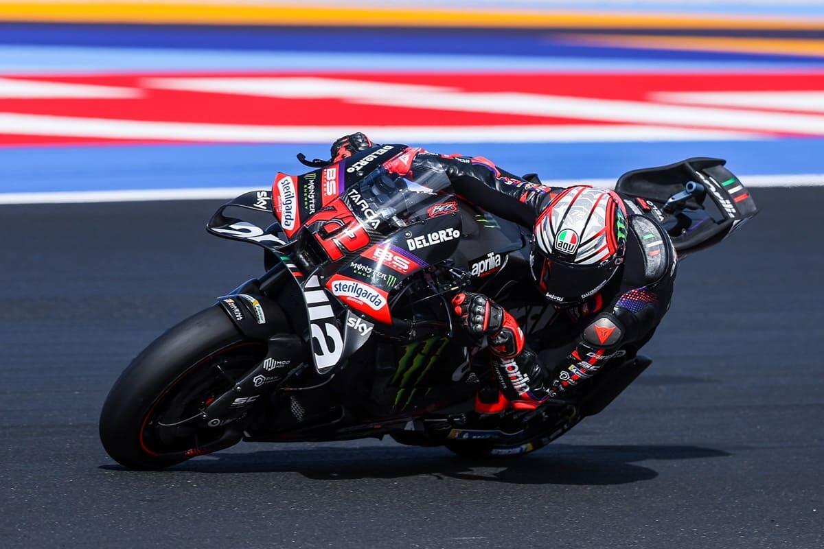 Pole per Bezzecchi a Misano, preceduti Marc Marquez e Aldeguer - 