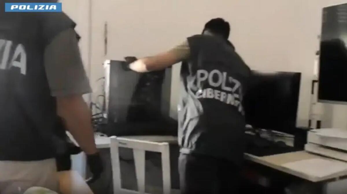 Arrestati per pedopornografia 17 membri di una rete transnazionale - 
