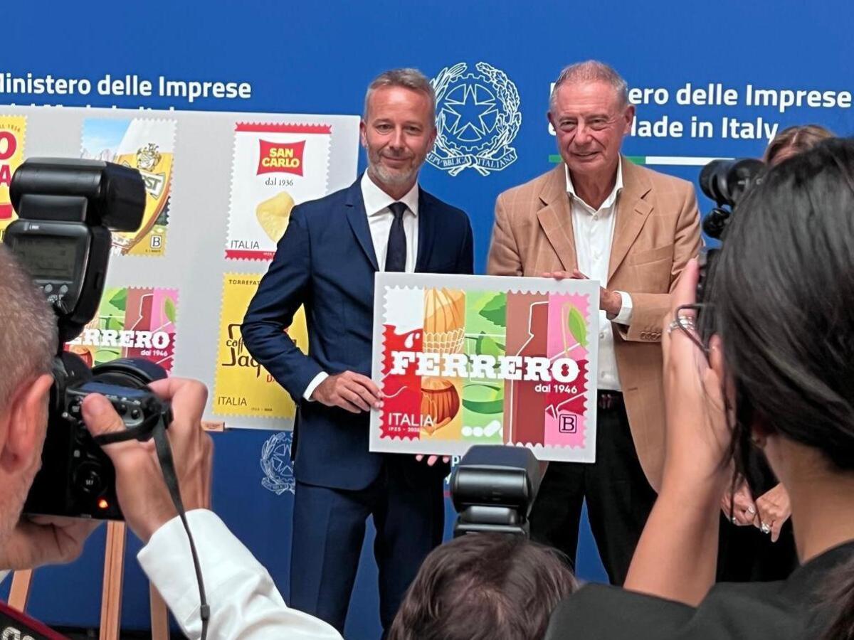 Ferrero tra le eccellenze italiane, ecco il francobollo dedicato - 