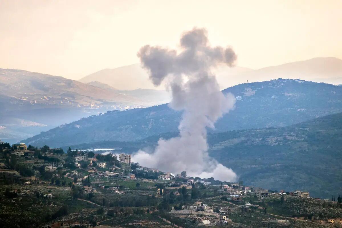 Libano, media “Undici morti in attacchi israeliani nel sud” - 