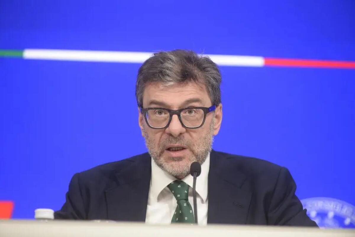 Pil, Giorgetti “L’Ocse riconosce previsioni di crescita, non siamo in coda Ue” - 