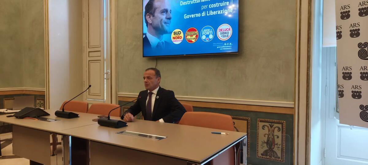 De Luca “Siamo noi i costruttori di un nuovo campo, a ottobre un nuovo gruppo parlamentare all’Ars” - 