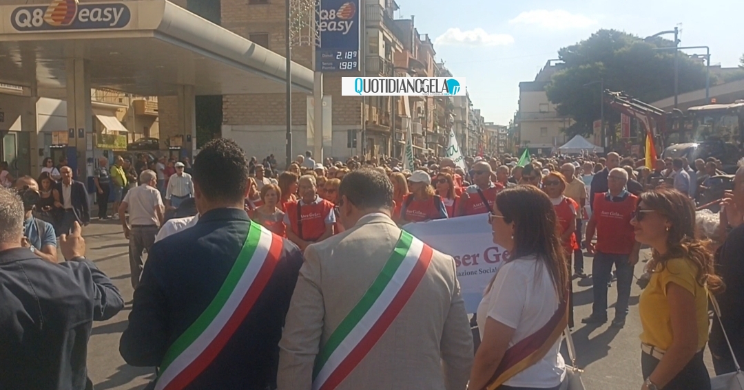 Più di quattromila persone al corteo per la sanità, "ora portiamo la protesta nelle sedi istituzionali" - 