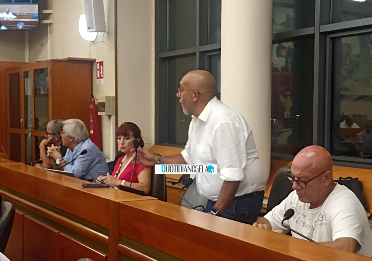 Vertice dem, sintonia confermata con progetto Di Stefano: confronto interno proseguirà  - Consiglieri dem in aula