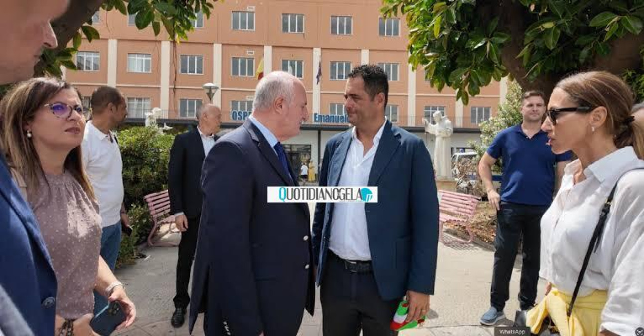 Nuovo ospedale e ampliamento Timpazzo, opere ancora nell'elenco Fsc appena aggiornato - L'assessore regionale Caruso e il sindaco Di Stefano