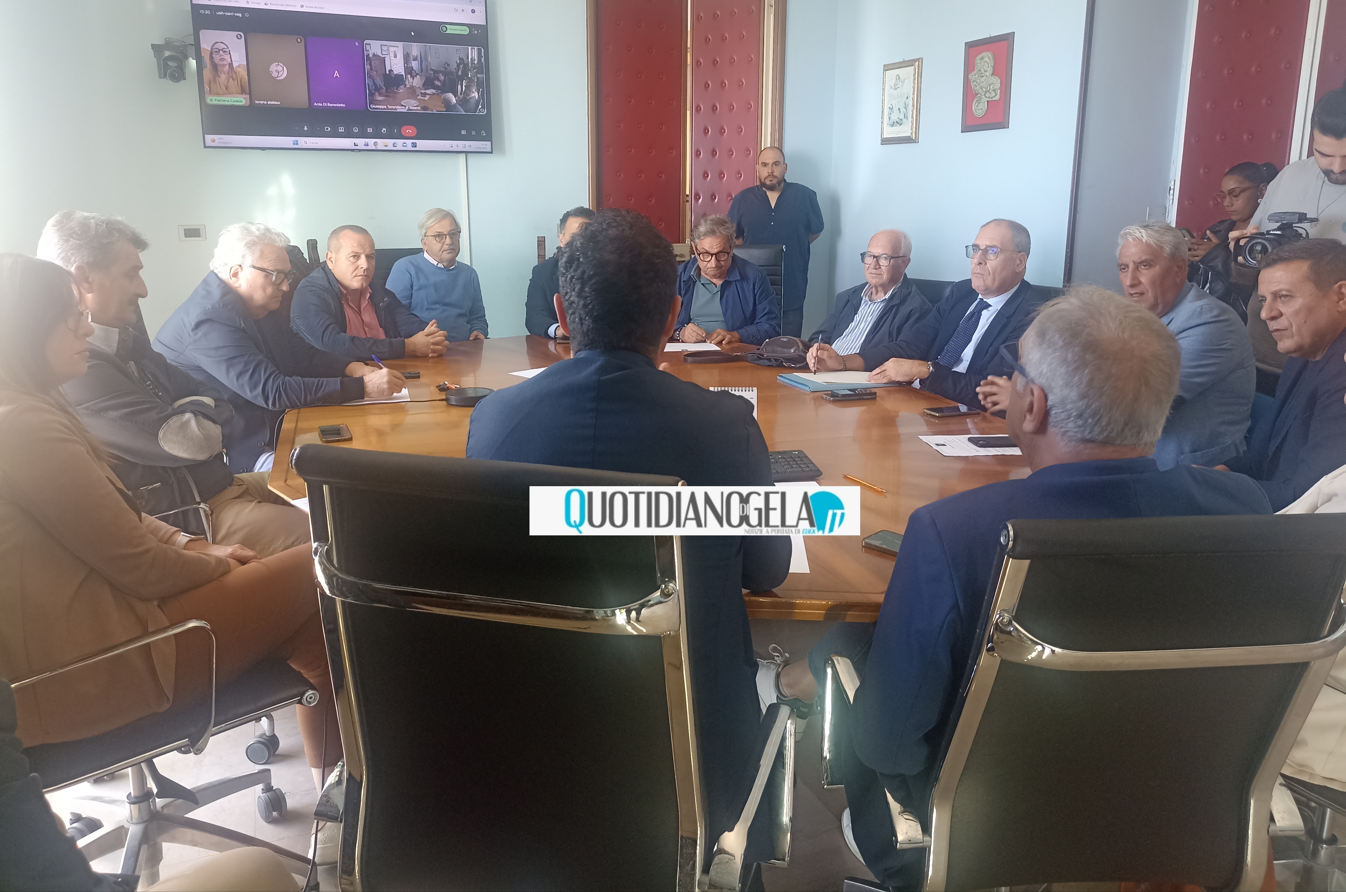 Vertenza sanità, istituito ufficialmente l'osservatorio: ci sarà anche il management Asp  - La prima riunione propedeutica all'istituzione dell'osservatorio 
