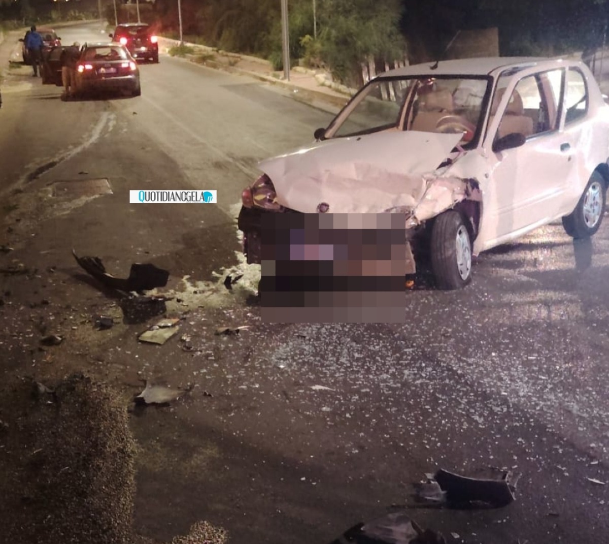 Violento scontro tra auto, impatto all'incrocio tra viale Indipendenza e via Rio de Janeiro  - 