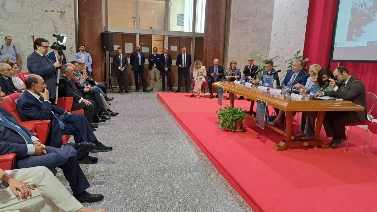 Schifani “Orgoglioso della legge ‘Liberi di scegliere’, strumento per dare un’alternativa ai ragazzi e alle donne che vivono in famiglie di mafia” - 