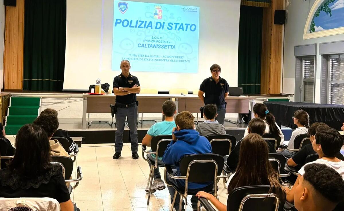 Caltanissetta, “Una vita da social – action week”: la Polizia di Stato incontra gli studenti nisseni - 