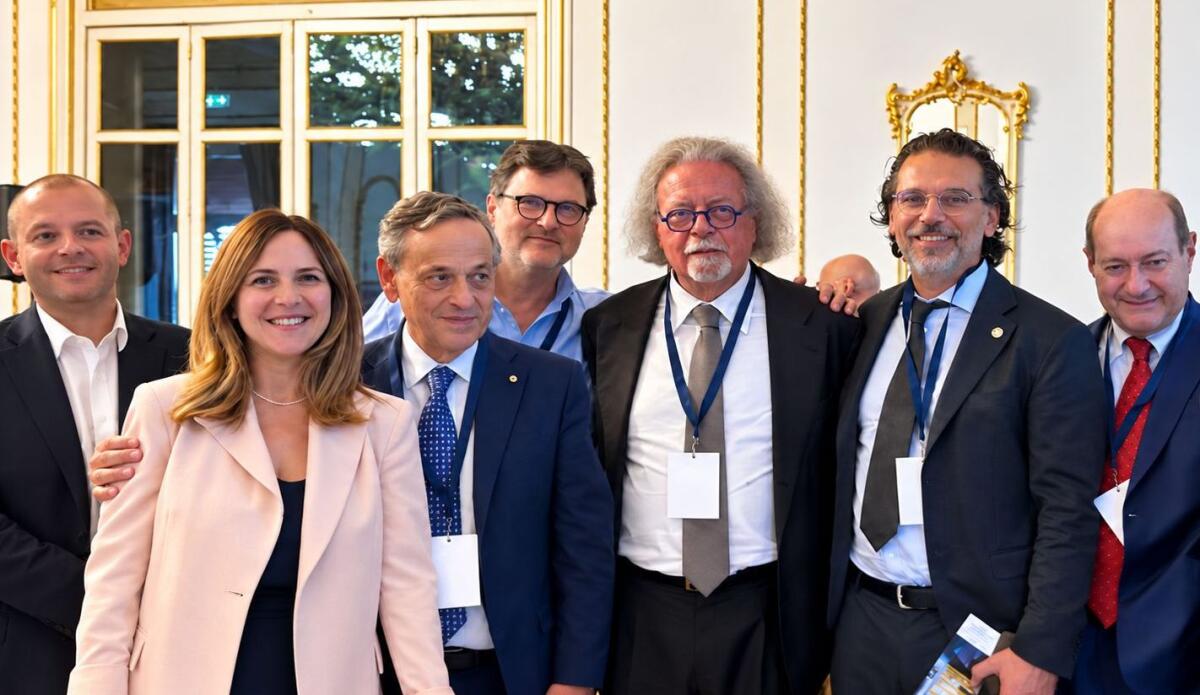 Sanità, medici di famiglia “Chiarire il rapporto tra studi e Case comunità” - 
