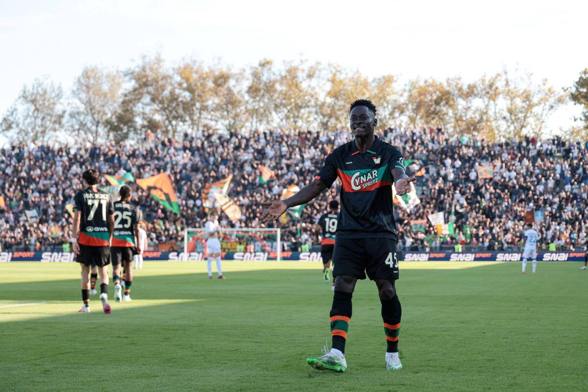 Il Napoli cade a Venezia, Adams fa felice Nicola e inguaia Allegri - 