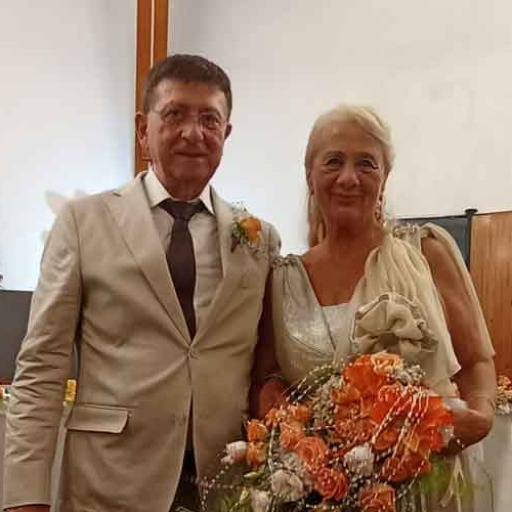 Nozze d’oro per i coniugi Piccione, storici commercianti di calzature nel centro storico